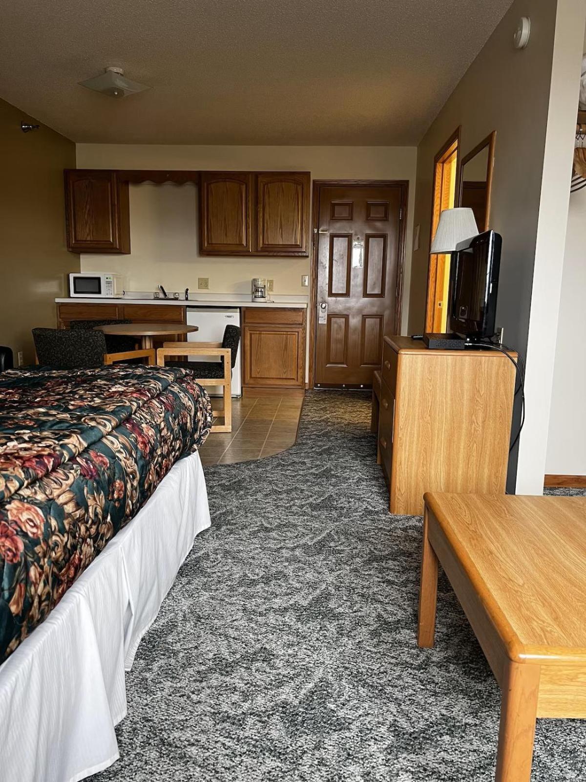 Lincoln Host Motor Inn Есканаба Екстер'єр фото